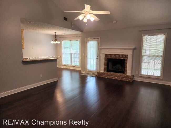 Photo - 3 br, 2 bath House - 8004 Garrett Pines Drive