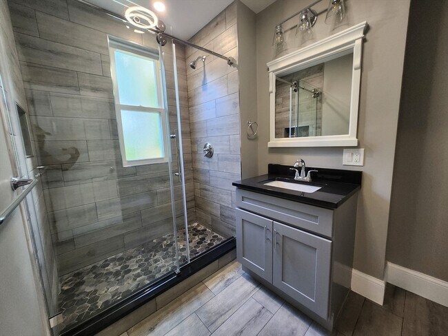 Photo - 26 Fessenden St Unit 2