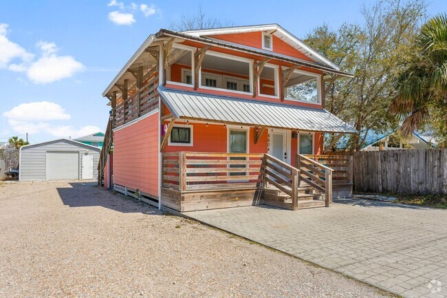 Building Photo - 6604 Beach Dr Rental