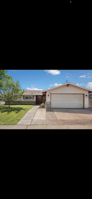 Photo - 400 Sunset Dr