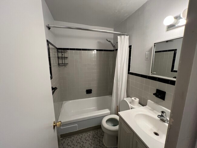 First floor bathroom - 407 W Logan St Unit First floor