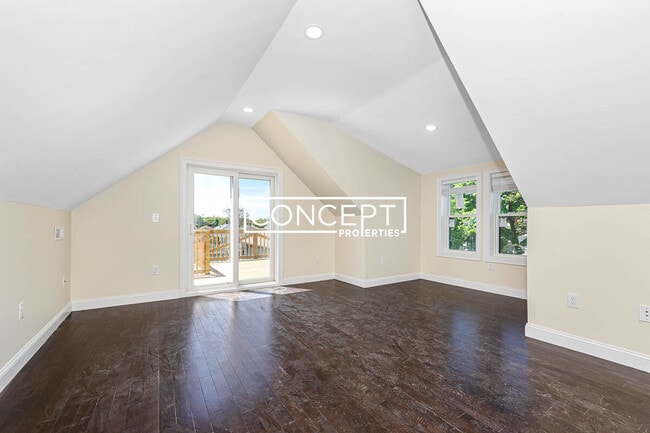 Photo - 68 Stanley Ave Unit 1B