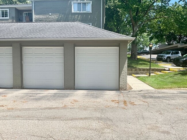 Photo - 1115 N Old Woodward Ave