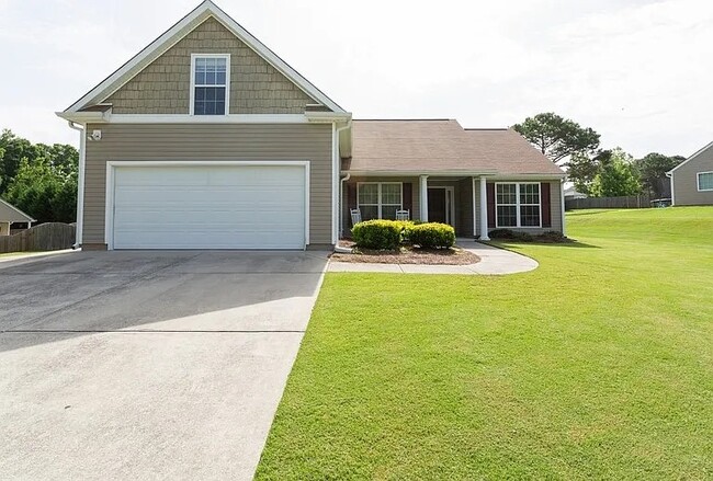 Building Photo - 607 McDowell Ln