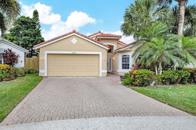Photo - 22687 Royal Crown Terrace E