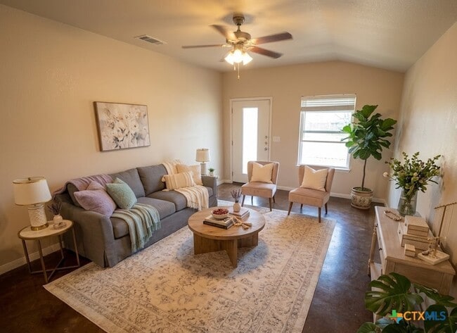 Photo - 1505 Shoshoni Trail