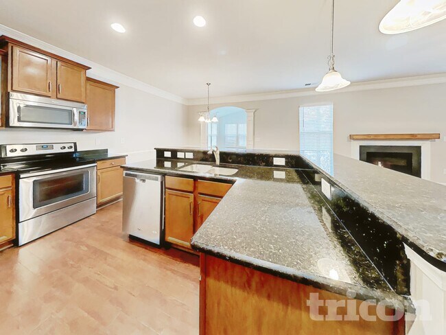 Photo - 116 Carolinian Dr