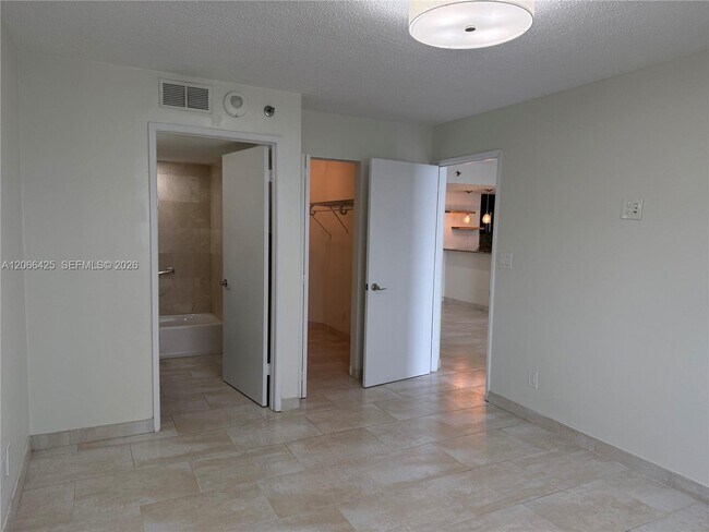 770 Claughton Island Dr Unit 1914