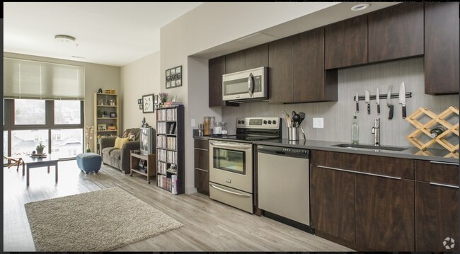 Building Photo - 75 Brainerd Rd Rental