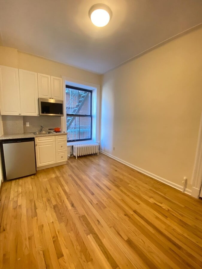 Photo - 53 W 72nd St Unit 3E