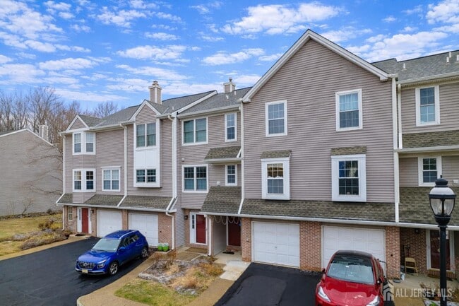 Photo - 117 N Barrow Pl