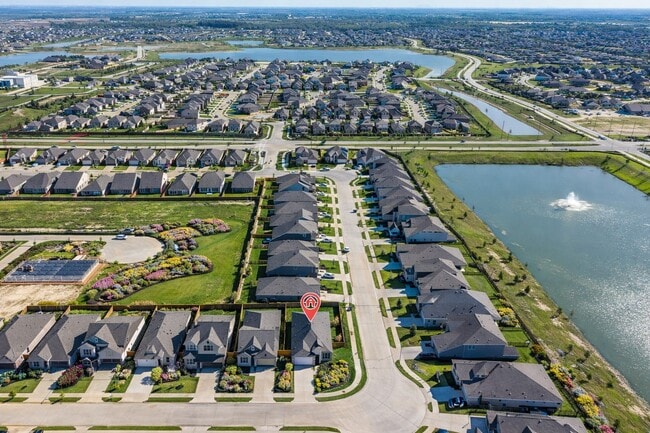 Building Photo - 3056 Harrier Dr