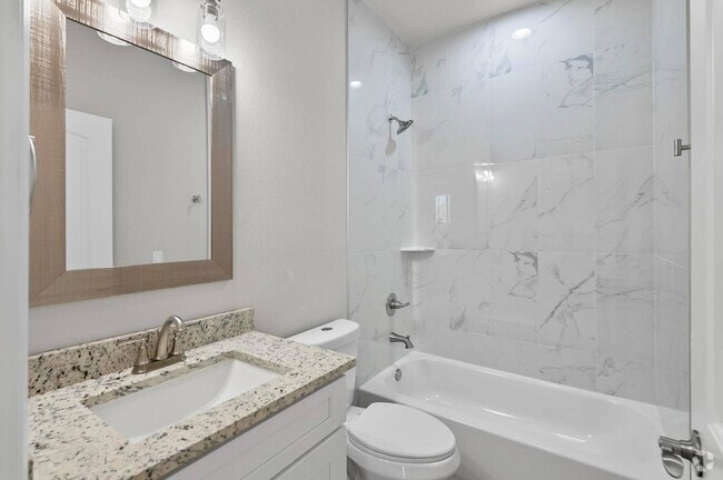 Building Photo - 37 Louisville Dr Rental