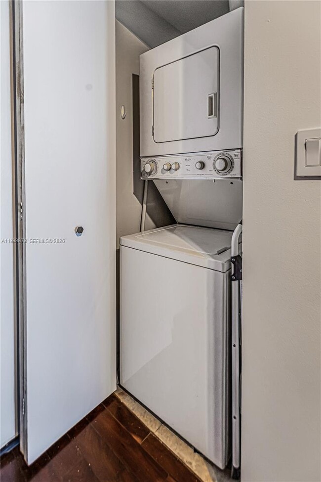 Photo - 50 Biscayne Blvd Unit 907