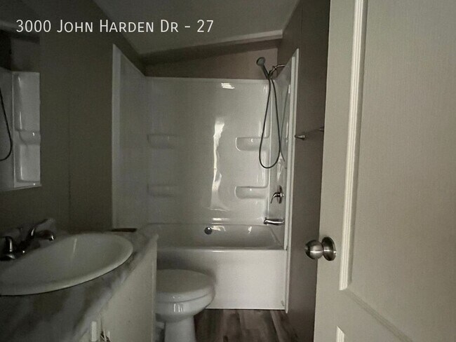 Photo - 3000 John Harden Dr