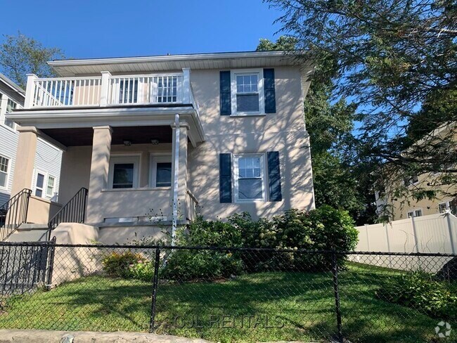 Building Photo - 38 Sterling Rd Unit 2 Rental