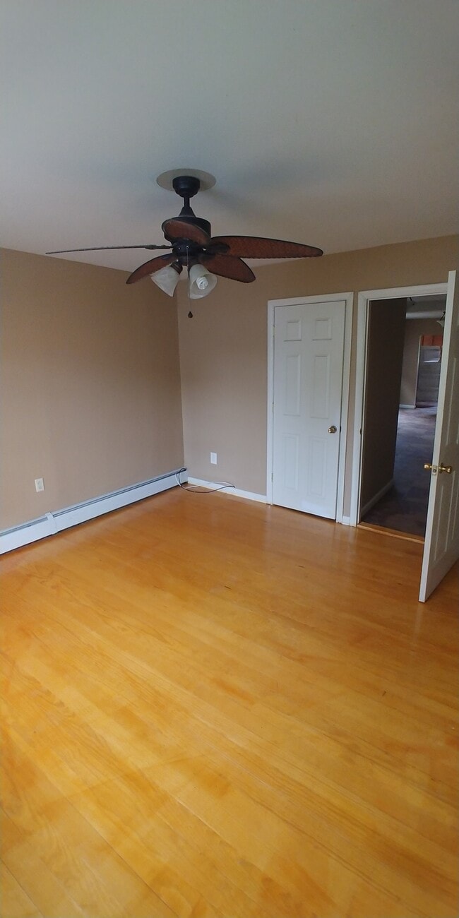 Building Photo - 1011 Scranton St Unit 1A