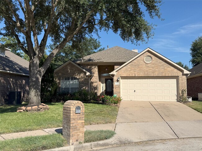 Building Photo - 13706 Naples Park Ln