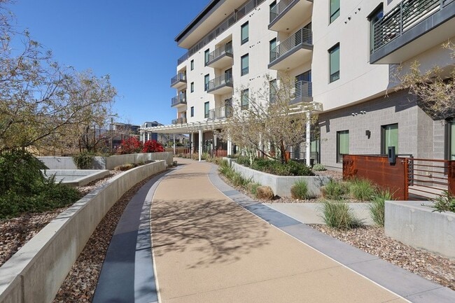 Photo - Sentral Old Town