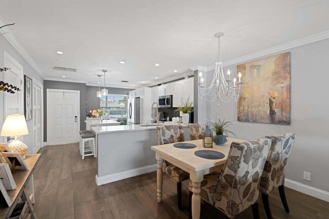 Photo - 5400 Poppy Pl Unidad B