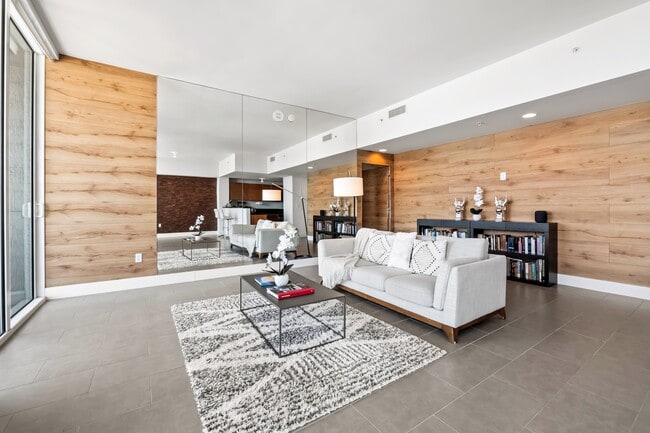 Photo - 244 Biscayne Blvd Unit 4704