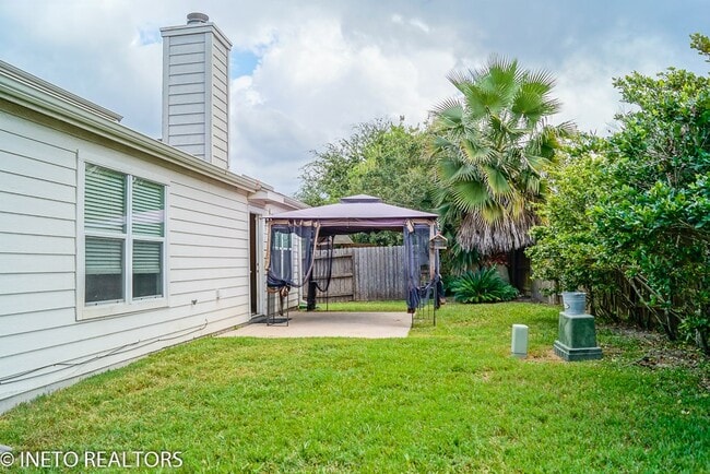 Photo - 2819 Foster Hill Dr