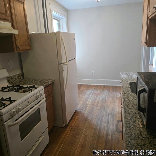 Photo - 1615 Commonwealth Ave Unit 14