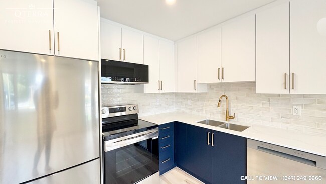 Photo - 692 Crystal St Unit 692B Crystal St, Ottawa,