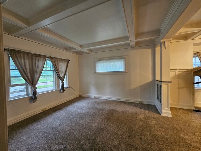 Living Room - 110 12th St N Unit 108