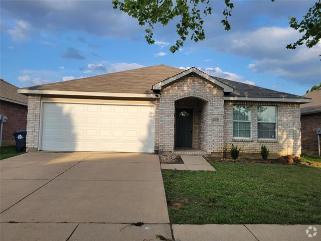 Building Photo - 6705 Longleaf Ln Rental