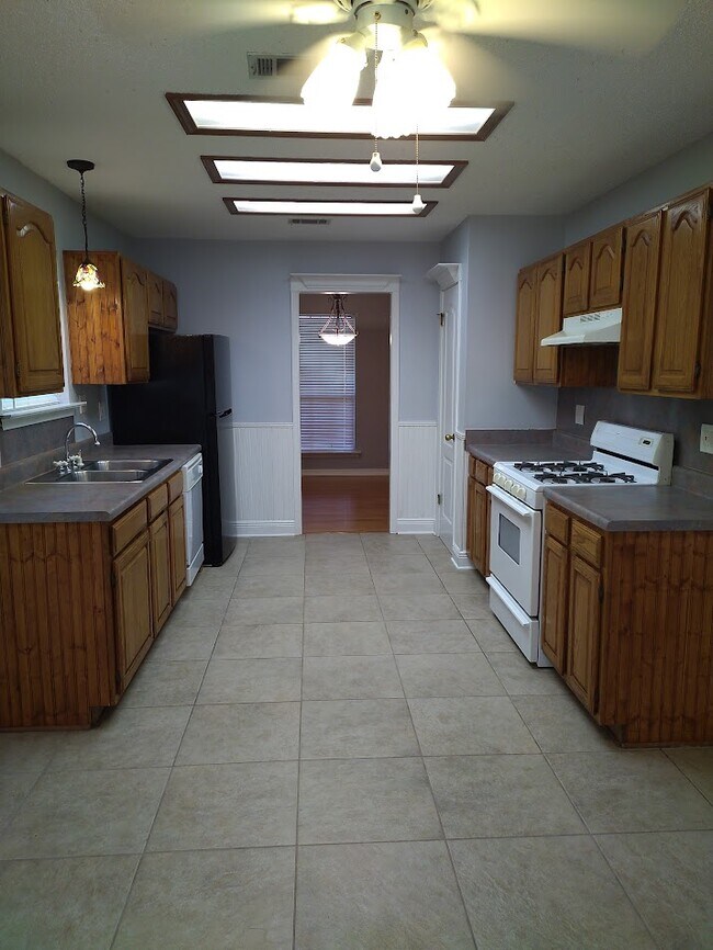 400 Goldenwood St Rental House Rental in Mandeville, LA