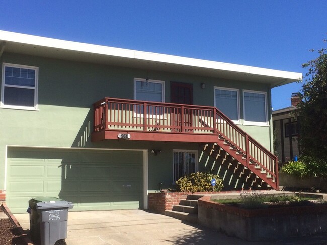 Great El Cerrito Single Family Home - Bloc... - Great El Cerrito Single Family Home - Bloc...