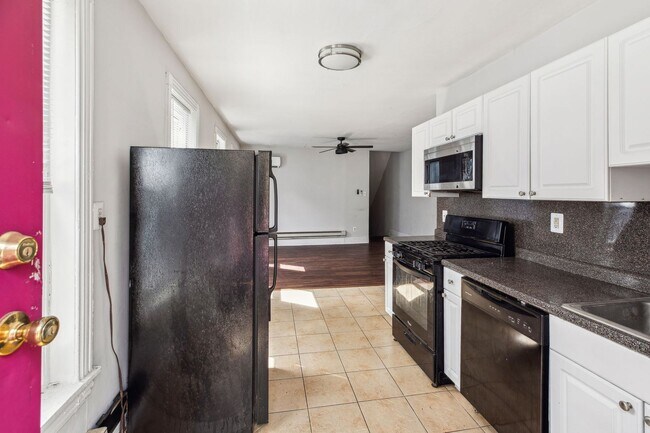 Photo - 4161 Ridge Ave Unidad 2