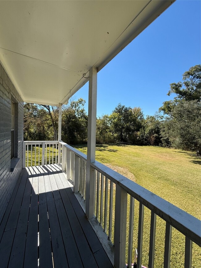 Photo - 827 Algoa-Friendswood Rd