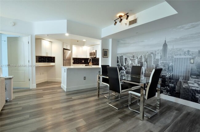 Photo - 110 N Federal Hwy Unit 602