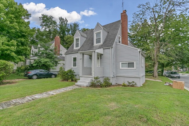 Photo - 8501 Rhode Island Ave