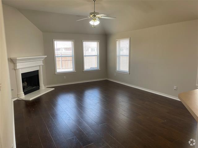 Building Photo - 5908 Meadowglen Dr Rental