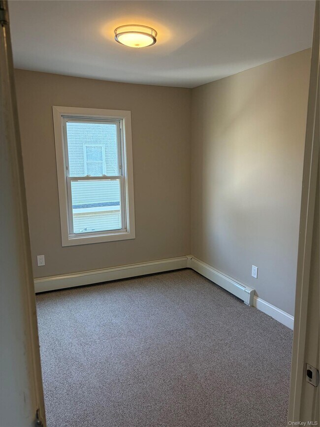 Photo - 48 Penataquit Ave