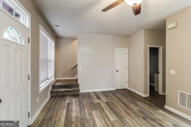 Photo - 3230 Century Dr