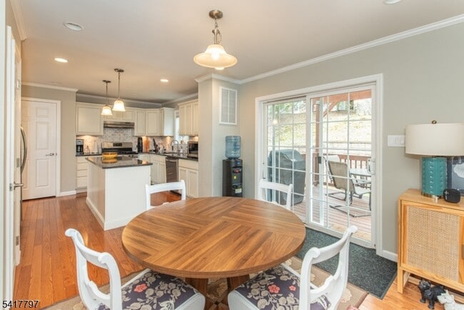 Photo - 78 Western Ave