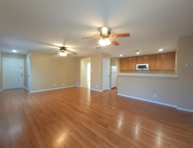 Photo - 273 Tower Dr