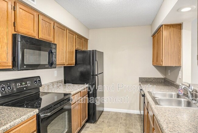 Photo - 11118 Nieman Rd Unit #301