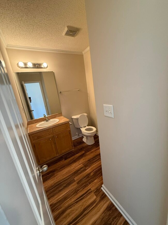 Photo - 1217 Cross Creek Cir