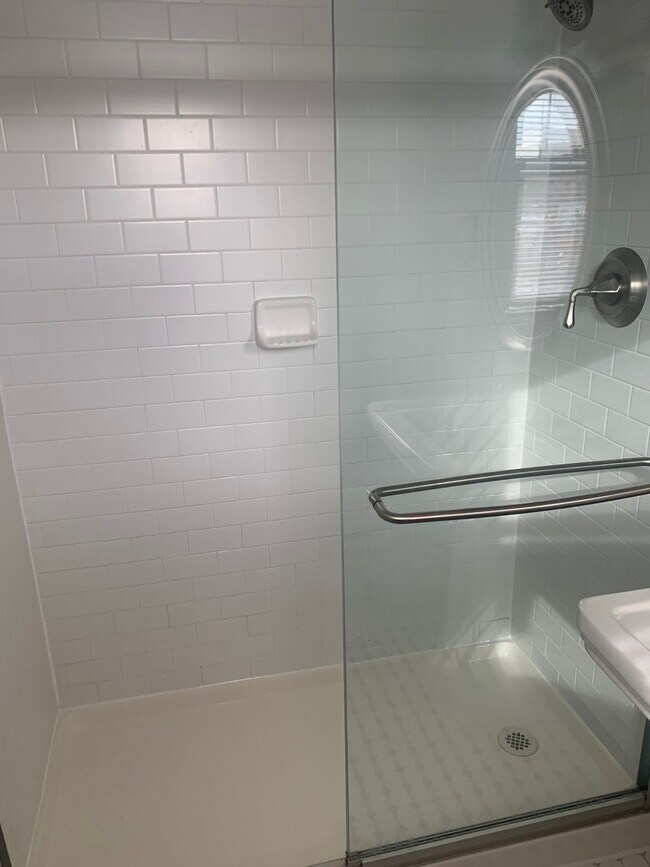 Photo - Claridge House Apartments