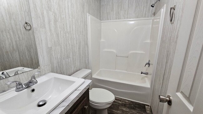 Photo - 2204 E Lockwood St