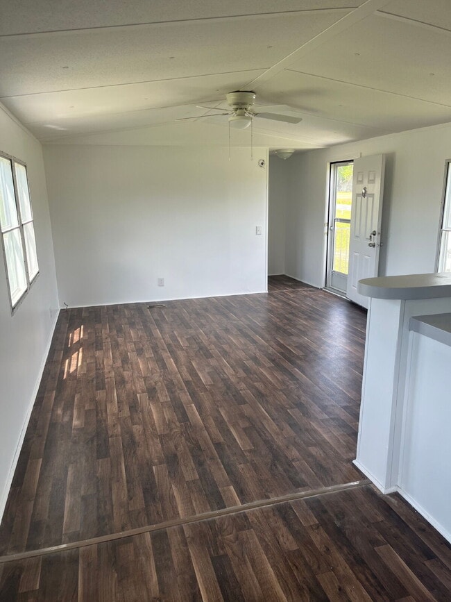 Photo - 2 BR, 2 BA single-wide in Pikeville *LAWN CARE INCLUDED*