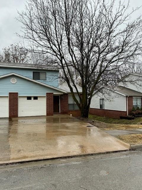 Photo - 744 S Green Point Trce