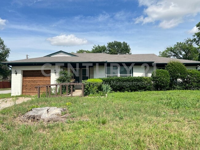 Well Maintained 3/1.5 in Historic Downtown... - Well Maintained 3/1.5 in Historic Downtown... House