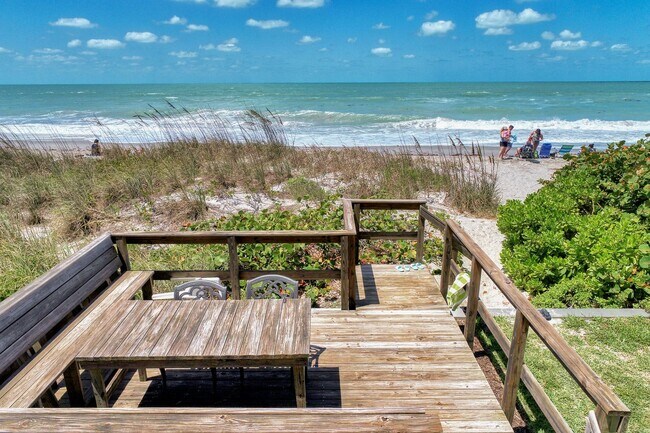 Photo - *Annual* Beautiful Beachfront!