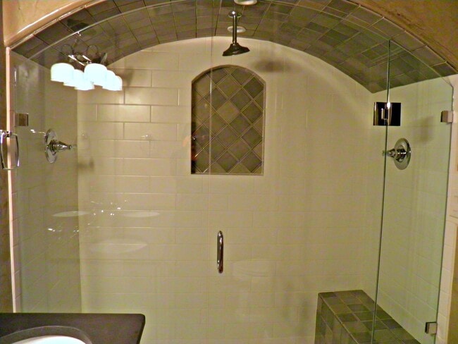 Photo - 512 Laguna Blvd SW